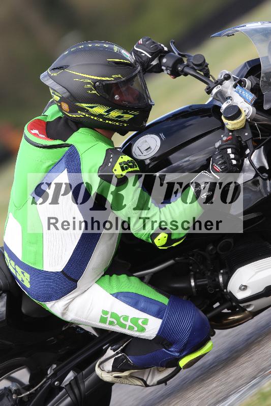 /Archiv-2025/05 14.04.2025 Plüss Moto Sport ADR/Freies Fahren/92